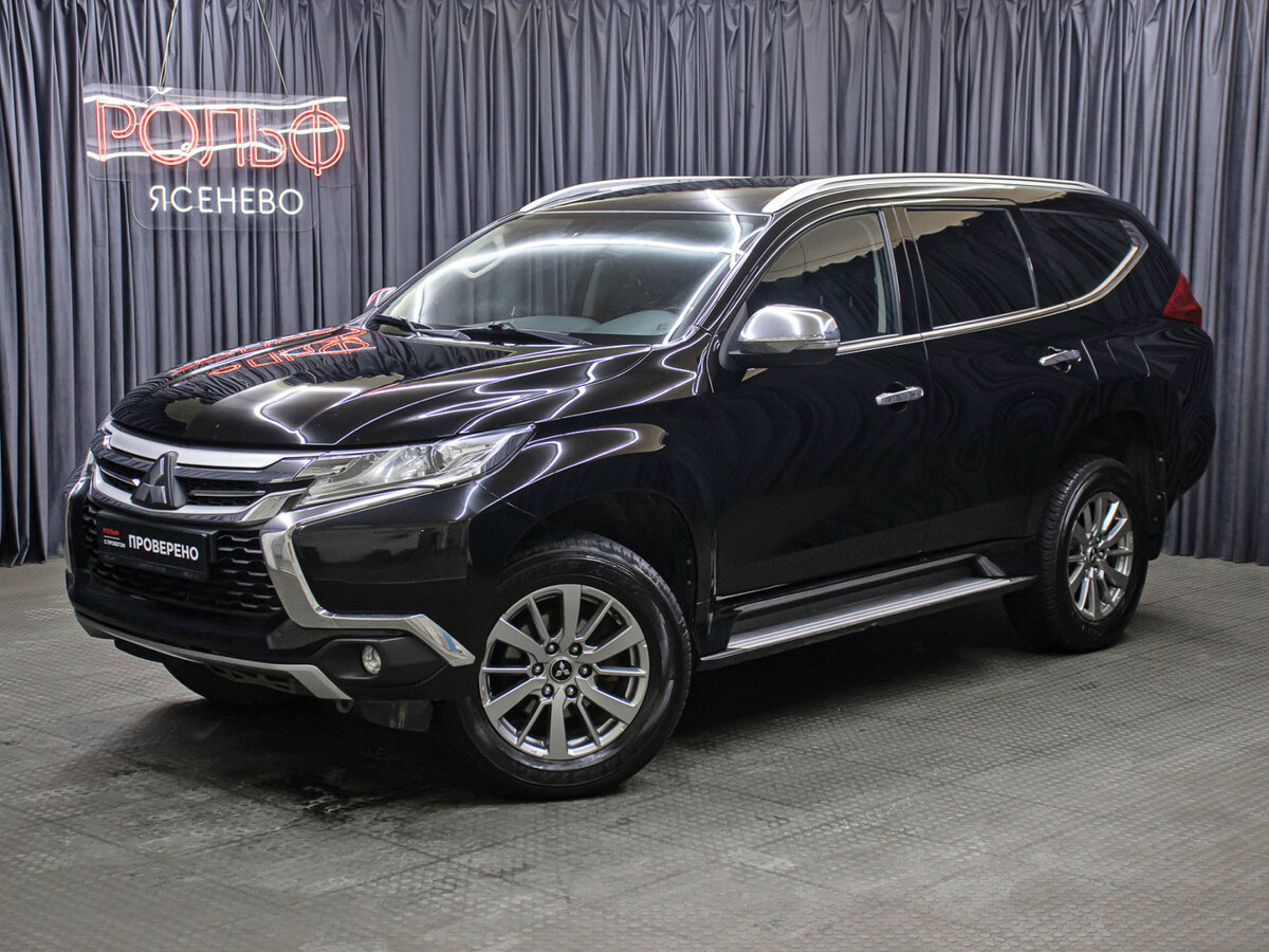 Mitsubishi Pajero Sport III