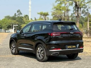 2025 Chery Tiggo 7 II Рестайлинг, чёрный, 1506400 рублей, вид 4
