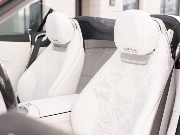 2025 Mercedes-Benz Maybach SL SL 680, красный, 37900000 рублей - вид 23