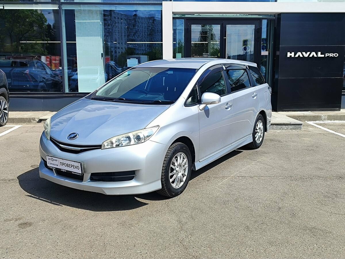 Toyota Wish II Рестайлинг