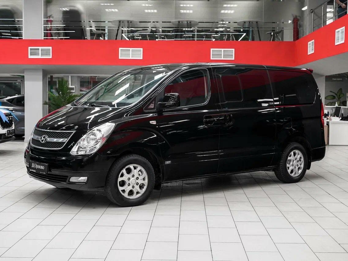 Hyundai Grand Starex I