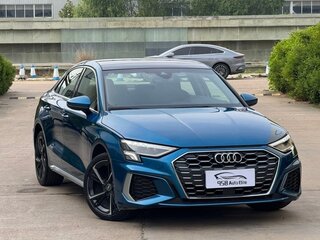 2023 Audi A3 35 TFSI Long IV (8Y), синий, 1810000 рублей, вид 3