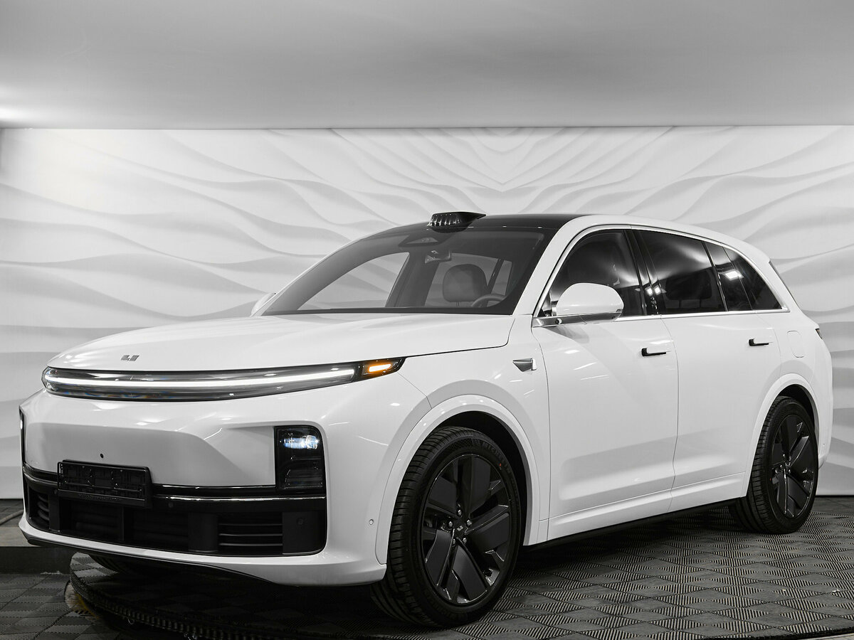 Li Auto (Lixiang) L7 52.3 kWh I Рестайлинг