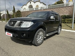 2010 Nissan Pathfinder III Рестайлинг, чёрный, 1320000 рублей, вид 1