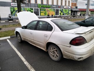 2002 Pontiac Grand AM V, белый, 150000 рублей, вид 2