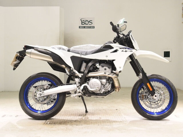 Suzuki DR-Z 400 SM