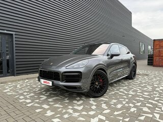 Porsche Cayenne GTS Coupé III