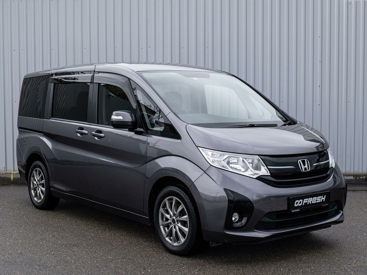 Honda Stepwgn V Рестайлинг