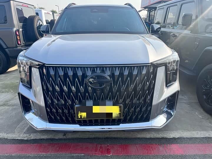 GAC Trumpchi GS8 Hybrid II