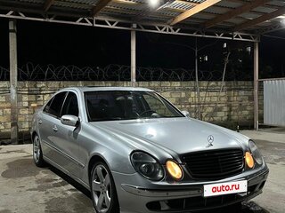2002 Mercedes-Benz E-Класс 320 III (W211, S211), серебристый, 500000 рублей, вид 2