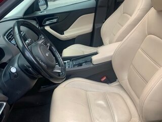 2017 Jaguar F-Pace I, красный, 2300000 рублей, вид 5