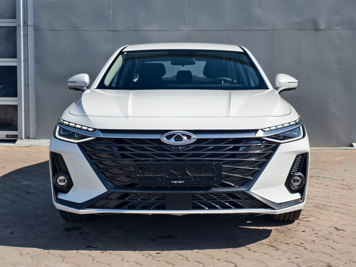 Chery Arrizo 8