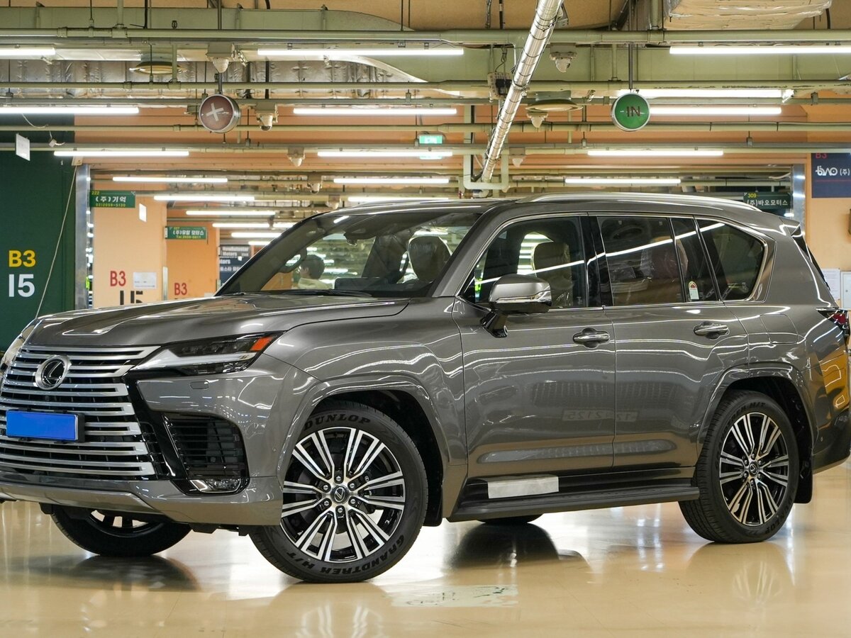 Lexus LX IV