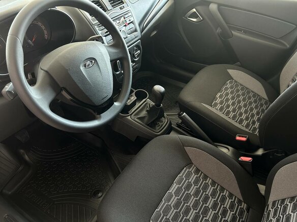 2026 Lada (ВАЗ) Granta Cross I Рестайлинг, чёрный, 1266000 рублей - вид 5