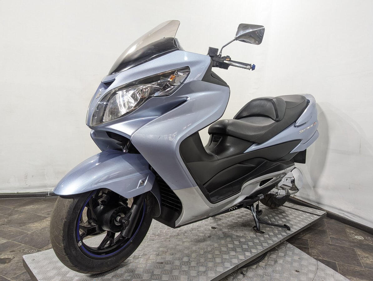 Suzuki Burgman (SkyWave) 250