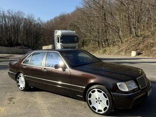 1995 Mercedes-Benz S-Класс 320 III (W140) Рестайлинг, коричневый, 1400000 рублей, вид 1