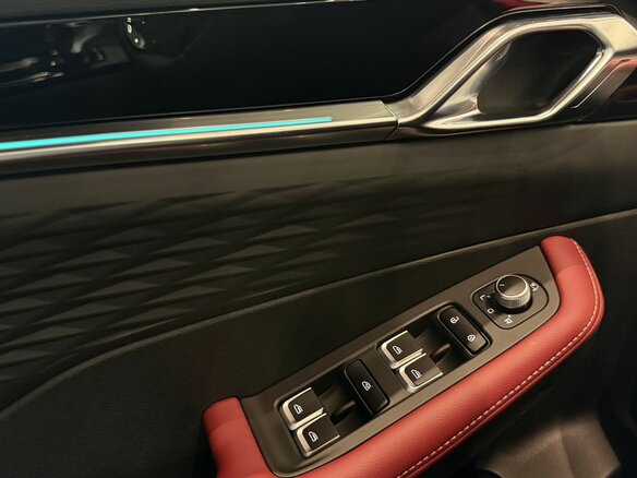 2026 Belgee X50+, серебристый, 2675990 рублей - вид 25