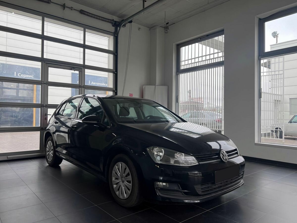 Volkswagen Golf VII