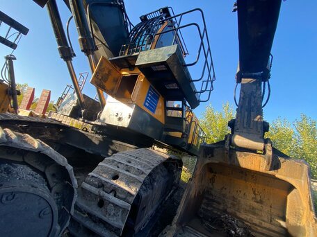 2022 Hyundai R300LC, оранжевый, 84530000 рублей, вид 2