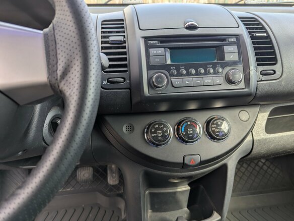 2013 Nissan Note I Рестайлинг, серый, 720000 рублей - вид 17