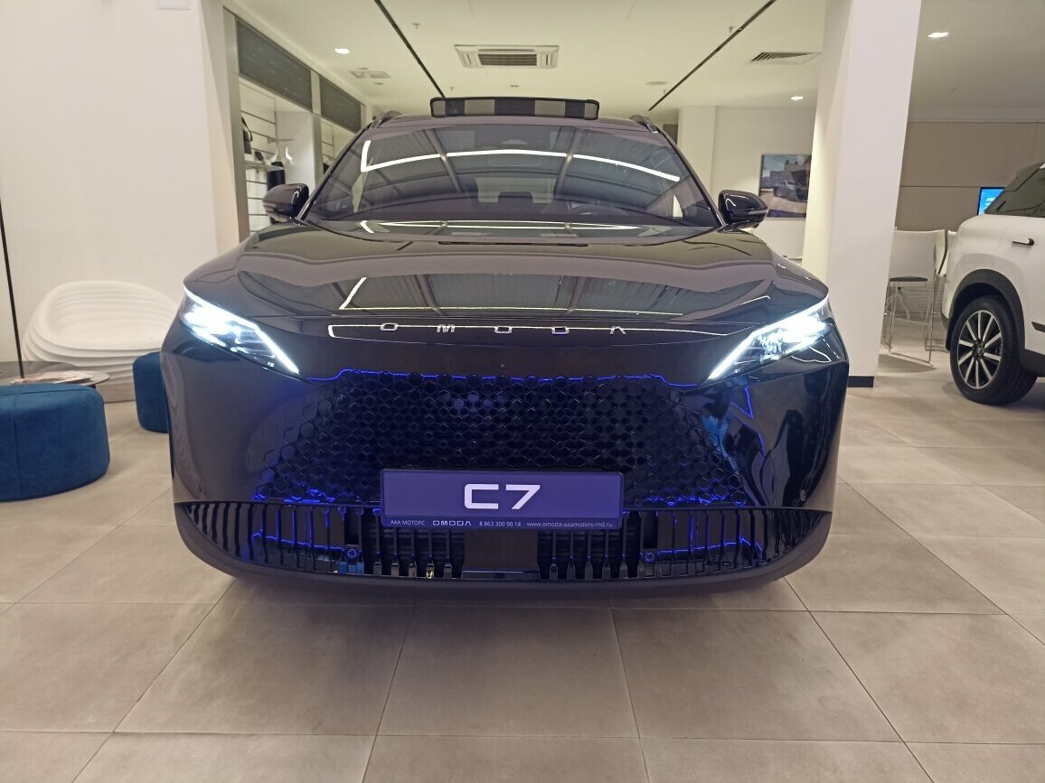 Omoda C7