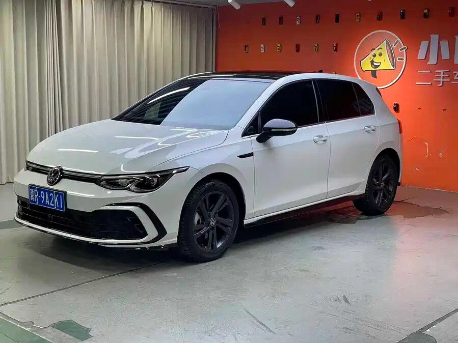 Volkswagen Golf VIII