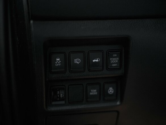 2015 Nissan Pathfinder IV, серый, 1890000 рублей - вид 12