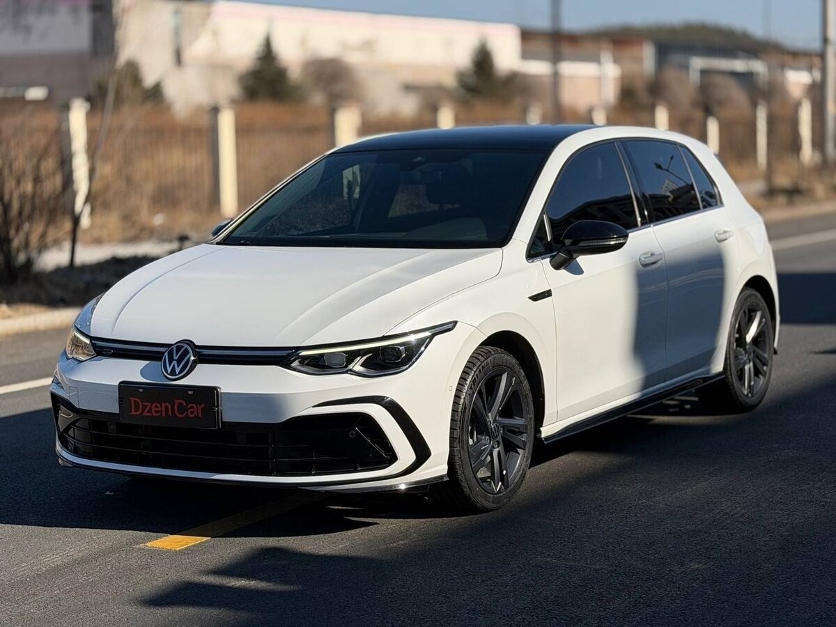 Volkswagen Golf VIII