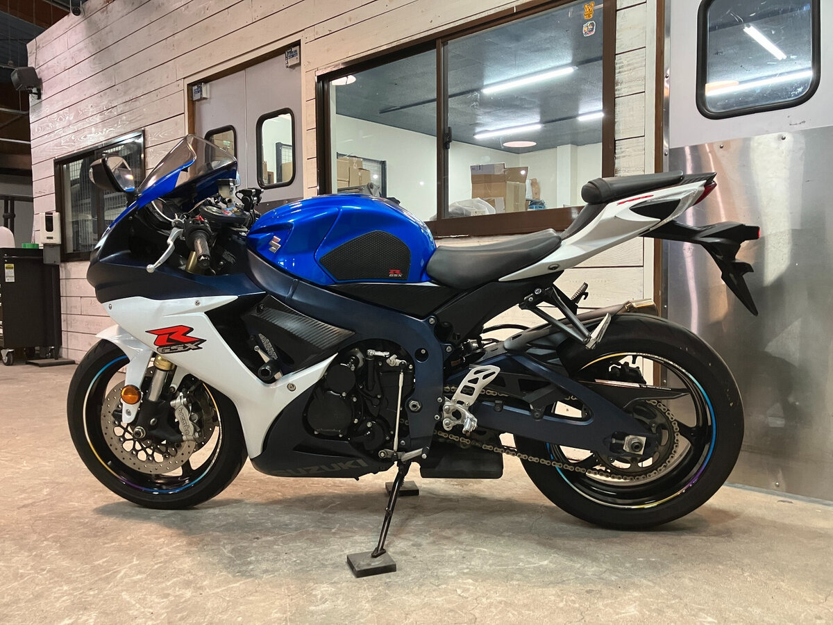 Suzuki GSX-R 750