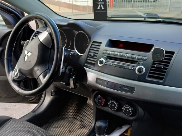 2008 Mitsubishi Lancer X, чёрный, 650000 рублей - вид 7