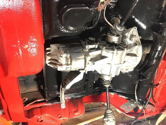 1981 Porsche 924 5-speed, красный, 1750000 рублей - вид 30