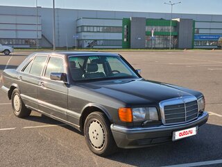 1990 Mercedes-Benz S-Класс 500 II (W126) Рестайлинг, чёрный, 2590000 рублей, вид 3