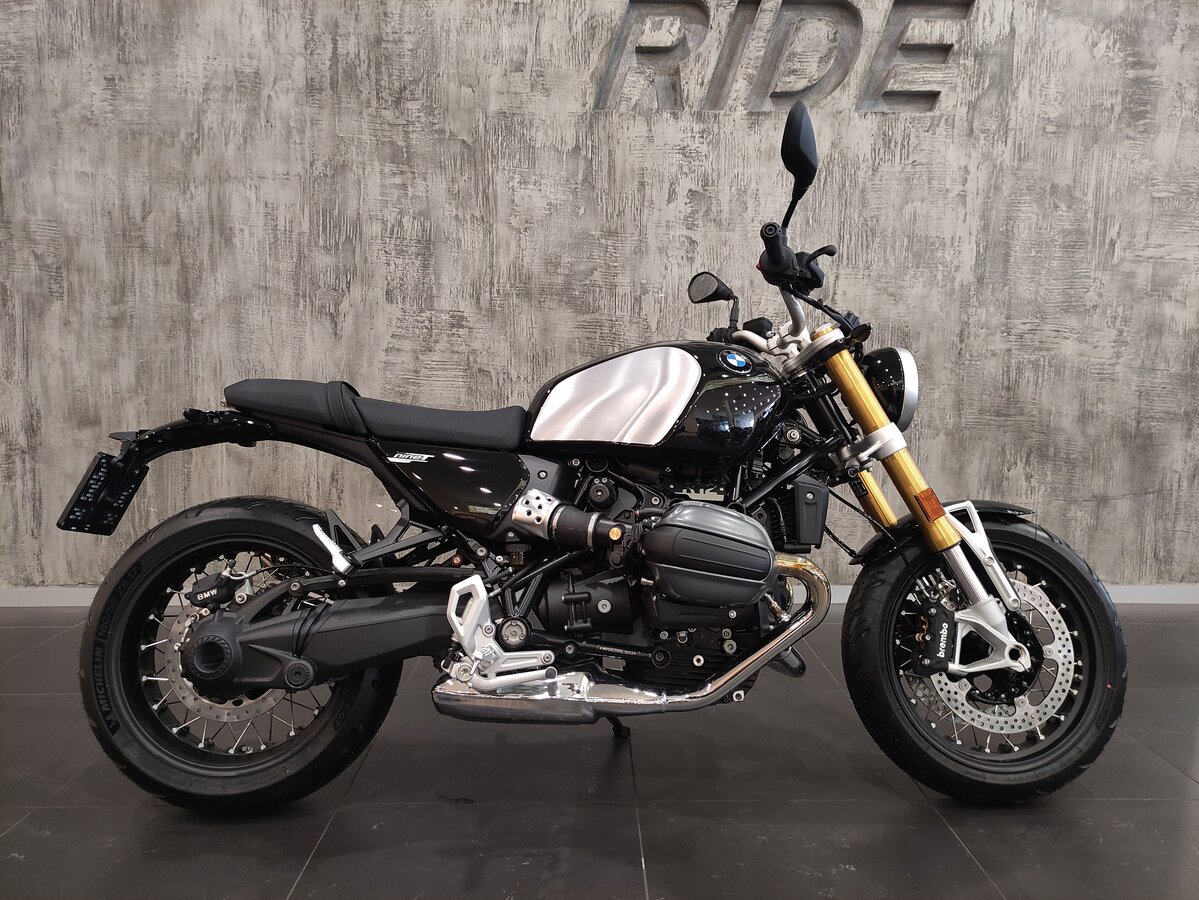BMW R 12 Nine T
