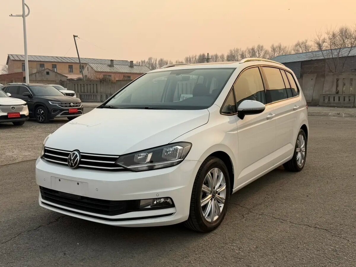Volkswagen Touran L II