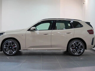 2025 BMW X3 20i xDrive IV (G45/G48), бежевый, 6900000 рублей, вид 4