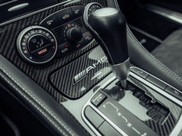 2012 Mercedes-Benz SL-Класс AMG 65 AMG III (R231), серый, 72000000 рублей - вид 13