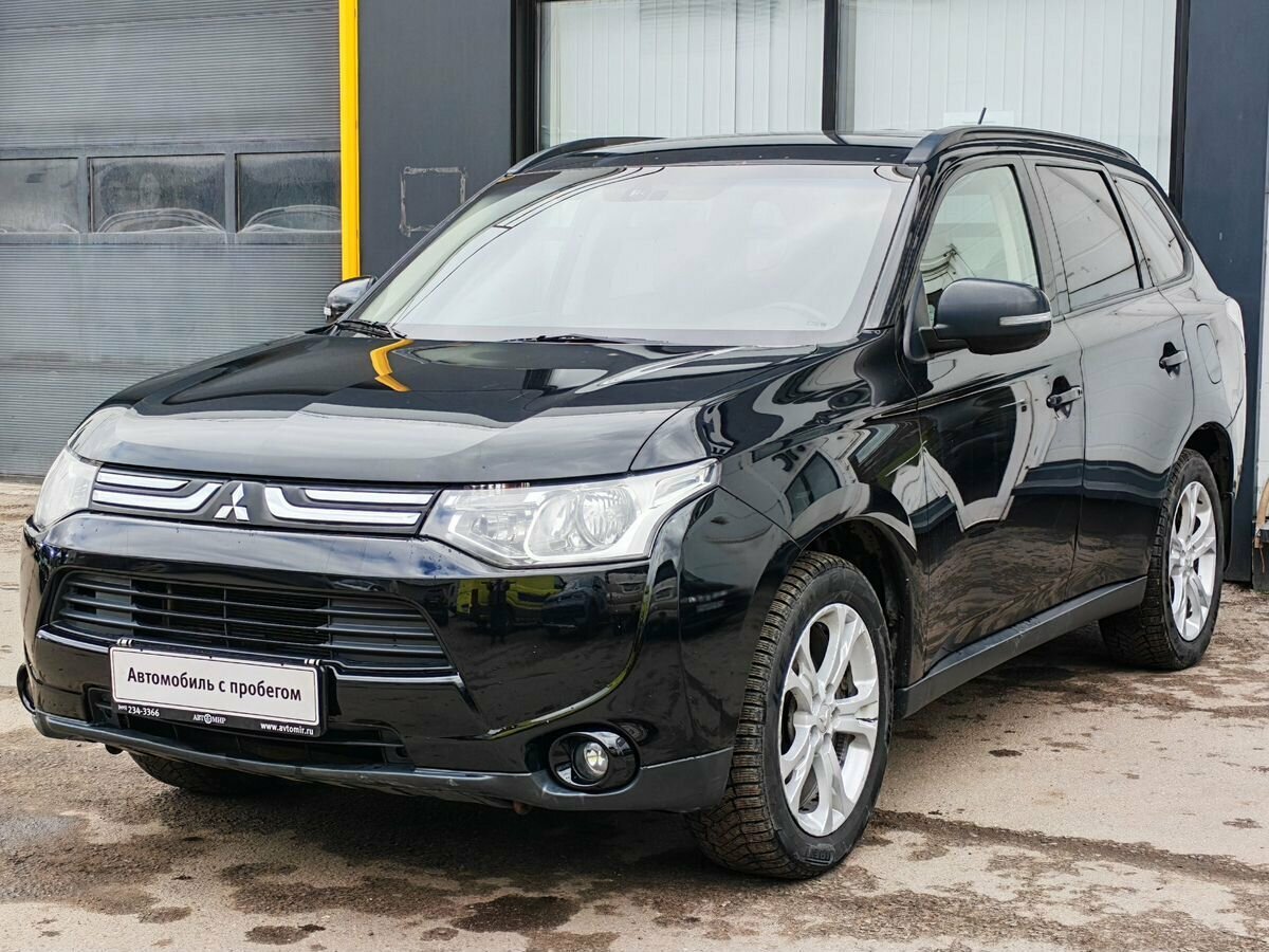 Mitsubishi Outlander III