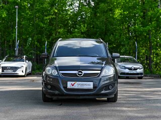 2013 Opel Zafira B Рестайлинг, серый, 714000 рублей, вид 3