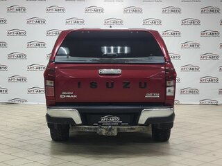 2019 Isuzu D-Max II Рестайлинг, красный, 2649000 рублей, вид 5