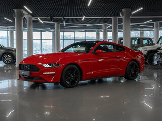 2020 Ford Mustang VI Рестайлинг, красный, 3940000 рублей, вид 1