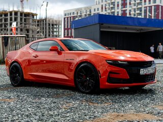 2020 Chevrolet Camaro VI Рестайлинг, оранжевый, 3550000 рублей, вид 4