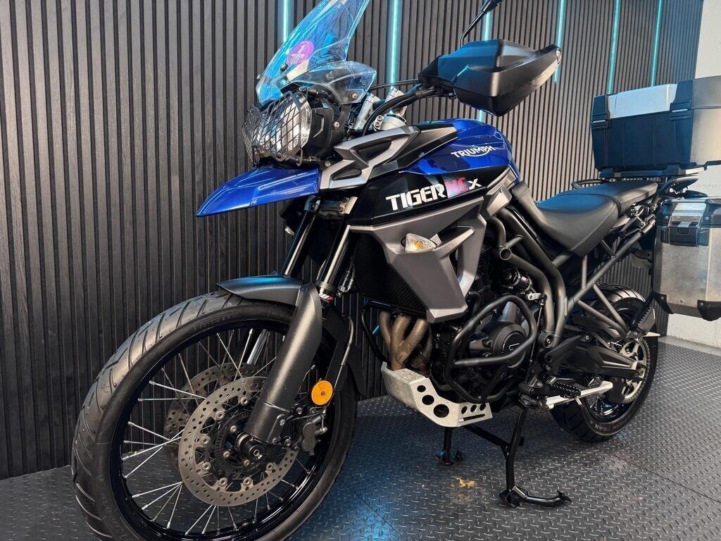 Triumph Tiger 800