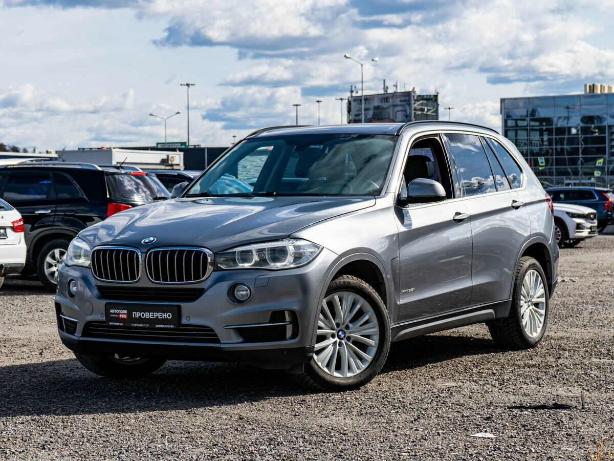 BMW X5 35i III (F15)