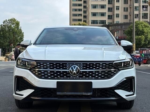 Volkswagen Lavida III Рестайлинг