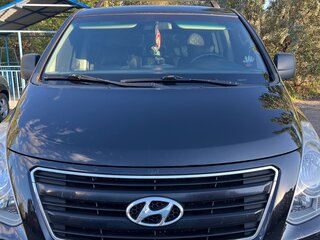 2012 Hyundai H-1 II, чёрный, 1550000 рублей, вид 1