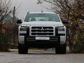 2025 Mitsubishi L200 VI, чёрный, 5480000 рублей, вид 2