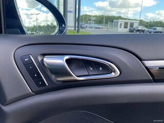 2016 Porsche Cayenne Diesel II Рестайлинг (958), чёрный, 4450000 рублей, вид 5
