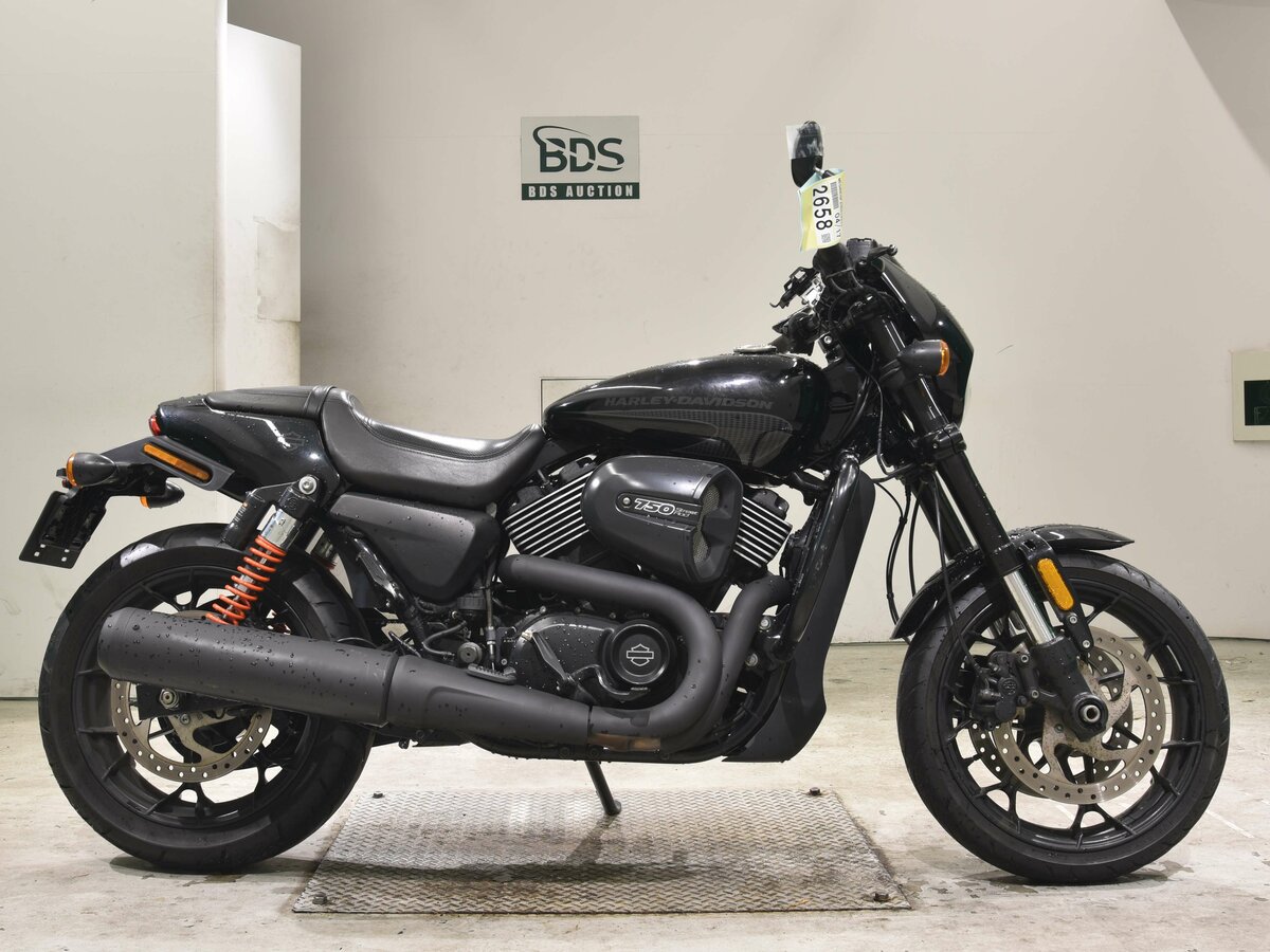 Harley-Davidson Street Rod