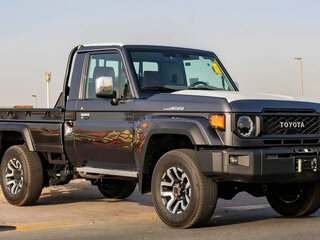 2025 Toyota Land Cruiser 79 70 Series Рестайлинг 2, серый, 9180000 рублей, вид 1