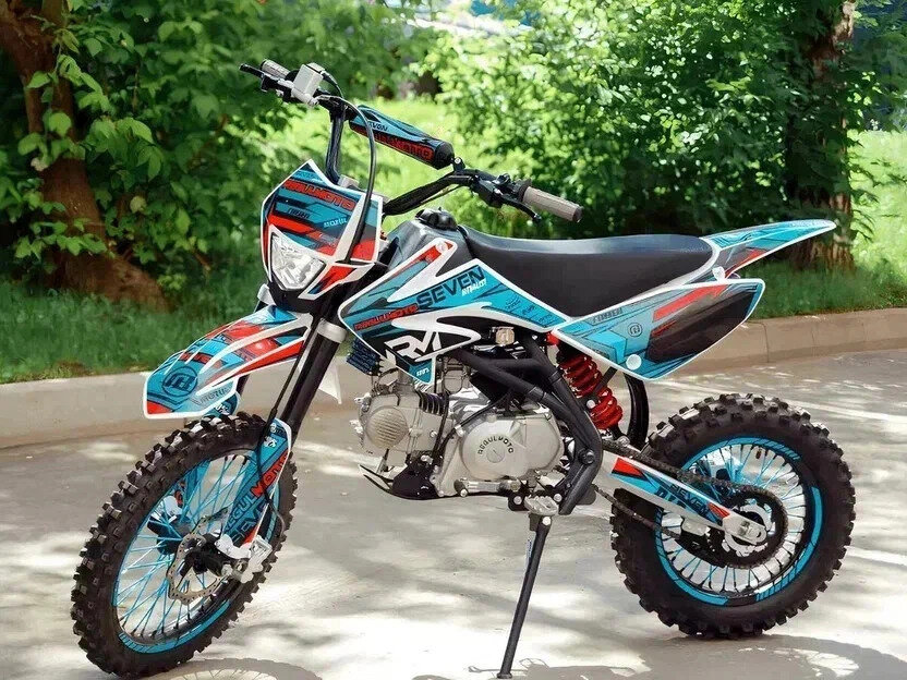 Regulmoto Seven 125E